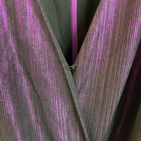 Adelyn Rae Ruiza Metallic Puff Sleeve Mini Dress - Picture 10 of 15